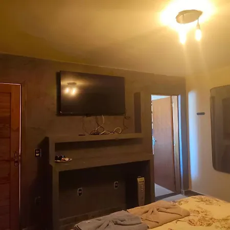Monte Verde Inn Suítes com Hidromassagem dupla-2
